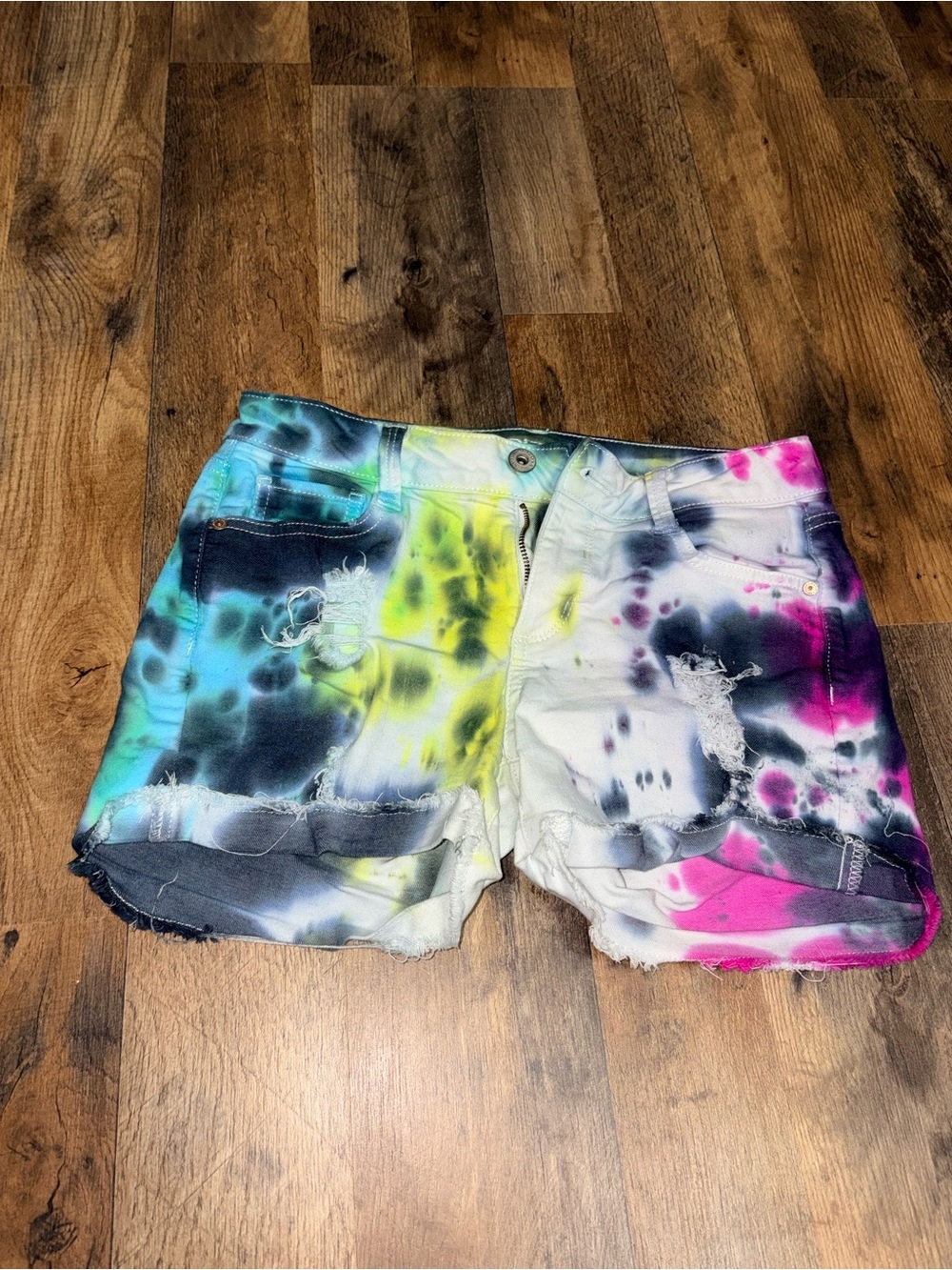 Arizona Jean Co Tie Dye Denim Shorts Size 5 Distressed Raw Hem Neon Festival